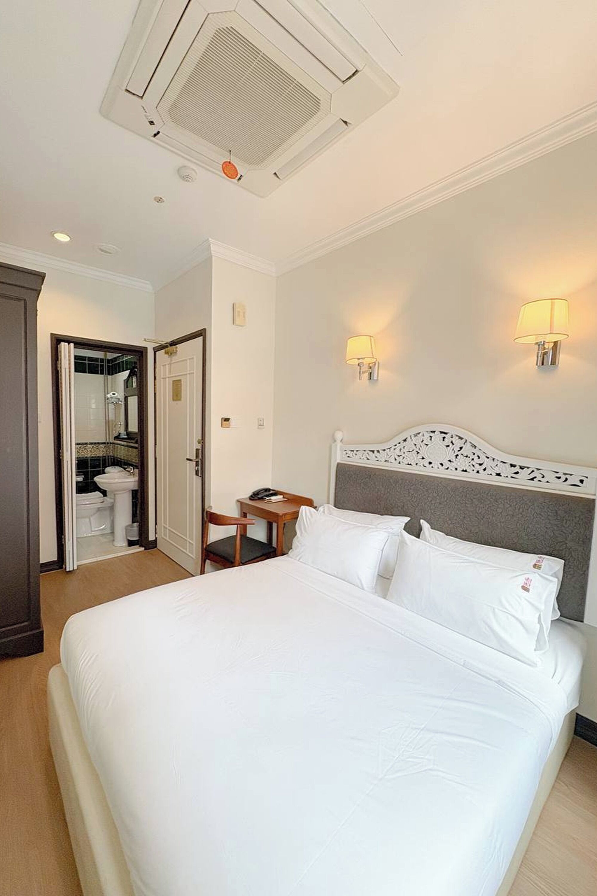 Double Room | In-room safe, blackout curtains, iron/ironing board, free WiFi