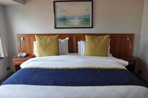 Standard Double Room | In-room safe, desk, free WiFi