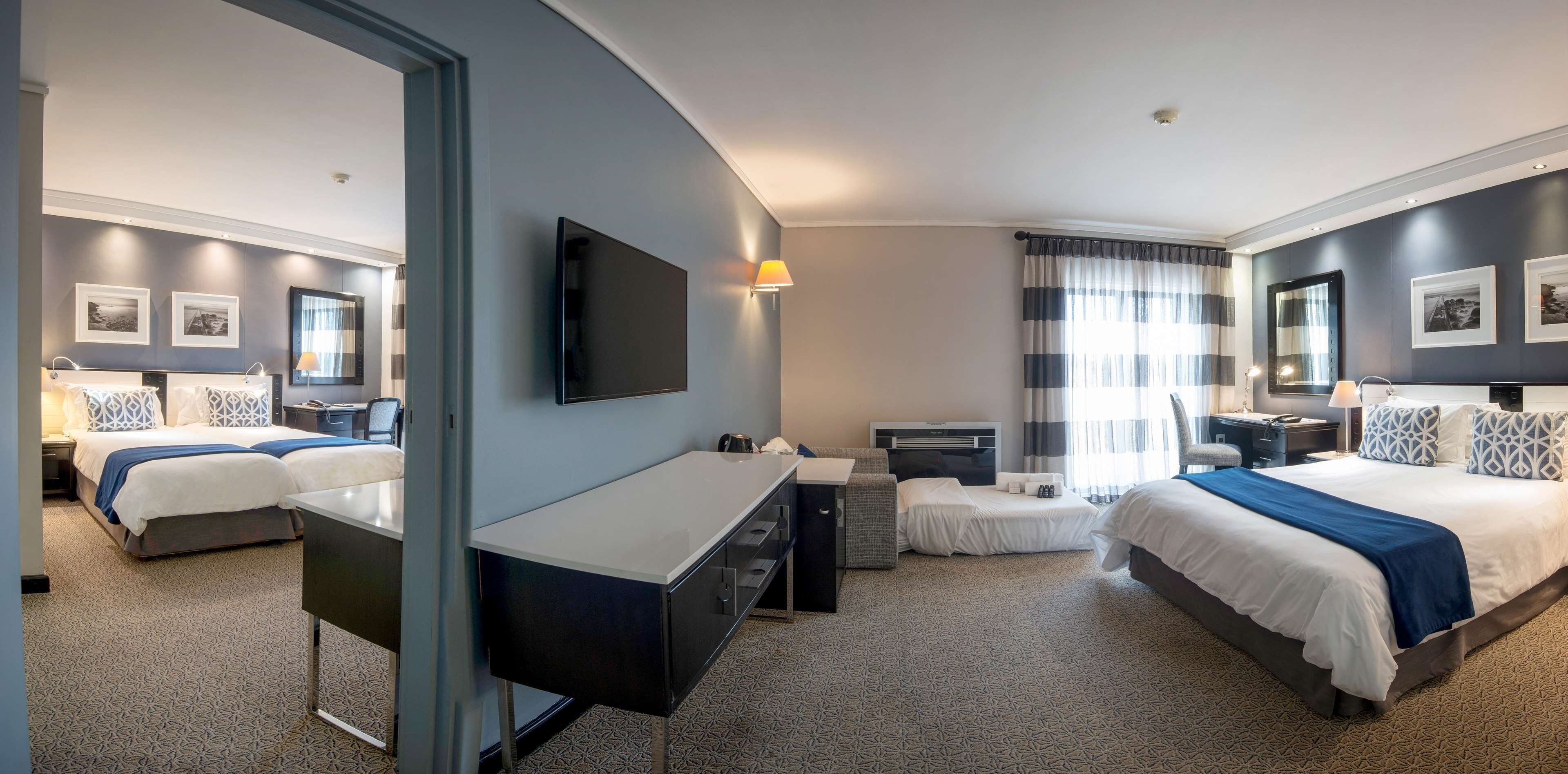 family double room | 1 bedroom, premium bedding, minibar, in-room safe