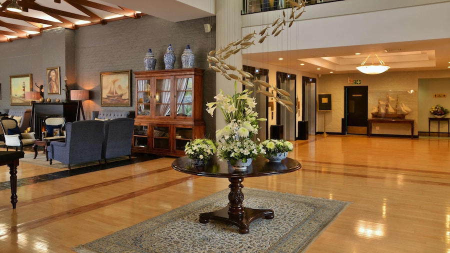 The Commodore Hotel