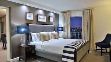 Suite (Imperial) | Premium bedding, minibar, in-room safe, desk