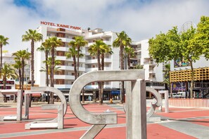 Fachada de la propiedad