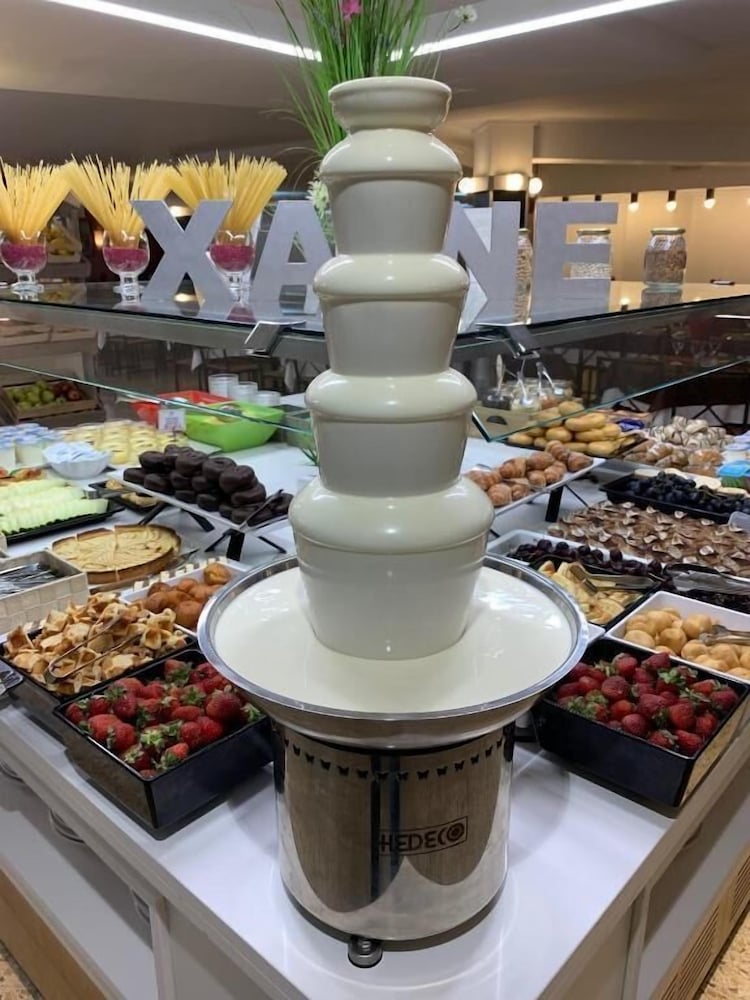 Hotel Xaine Park Lloret de Mar by null