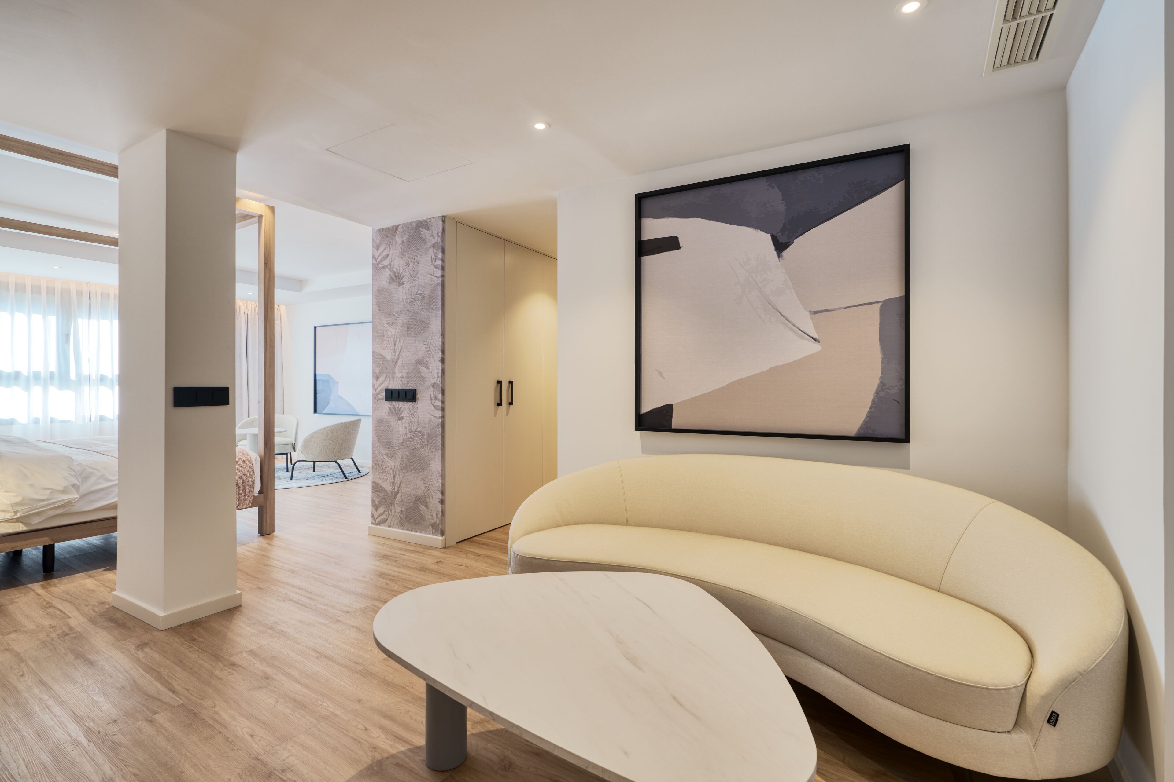 deluxe suite | living area | 45-inch tv with satellite channels