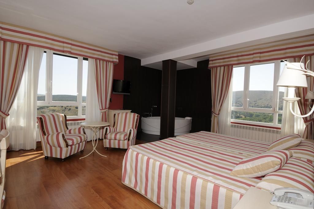 Minibar, caixa forta a l'habitació i habitacions insonoritzades 