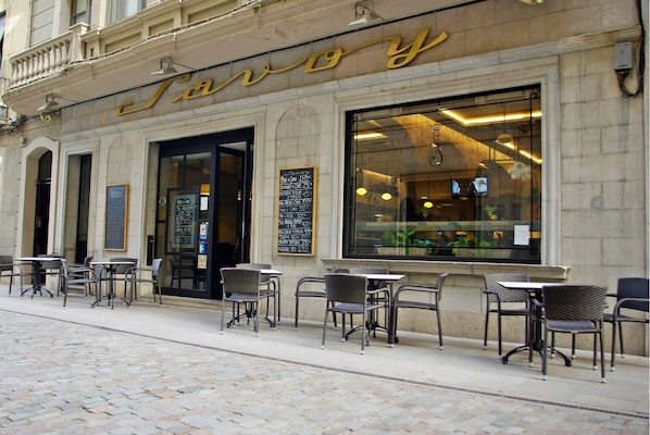 Bar (en la propiedad)