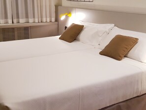 Superior Double Room | In-room safe, desk, soundproofing, free WiFi