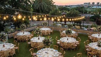 Área para banquetes al aire libre