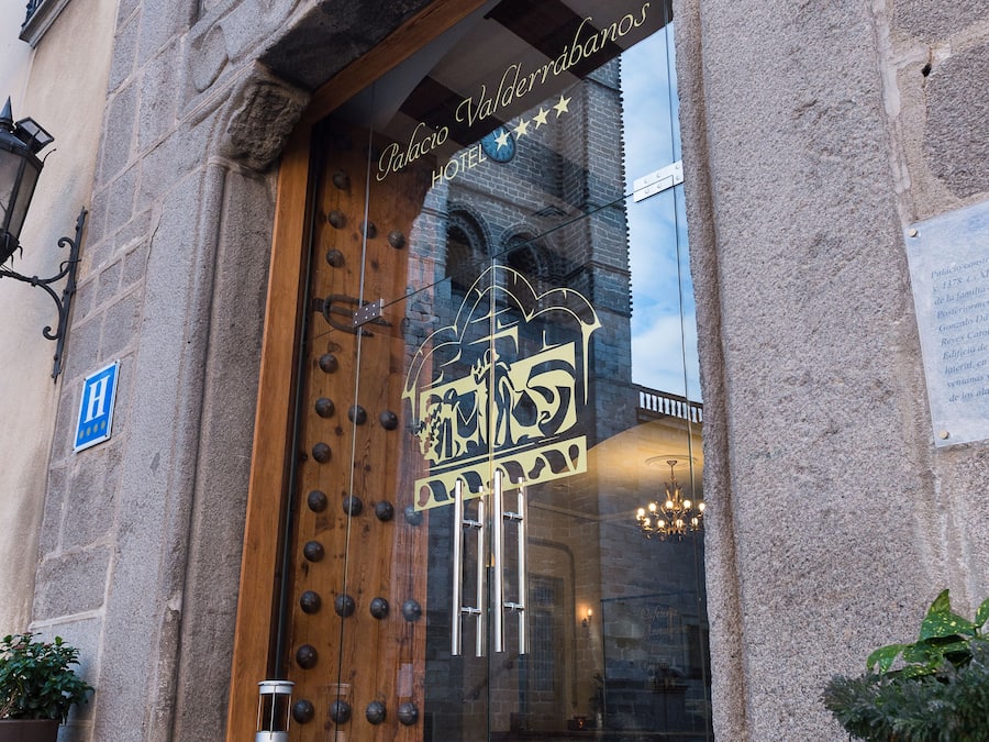 Entrée de l’hébergement