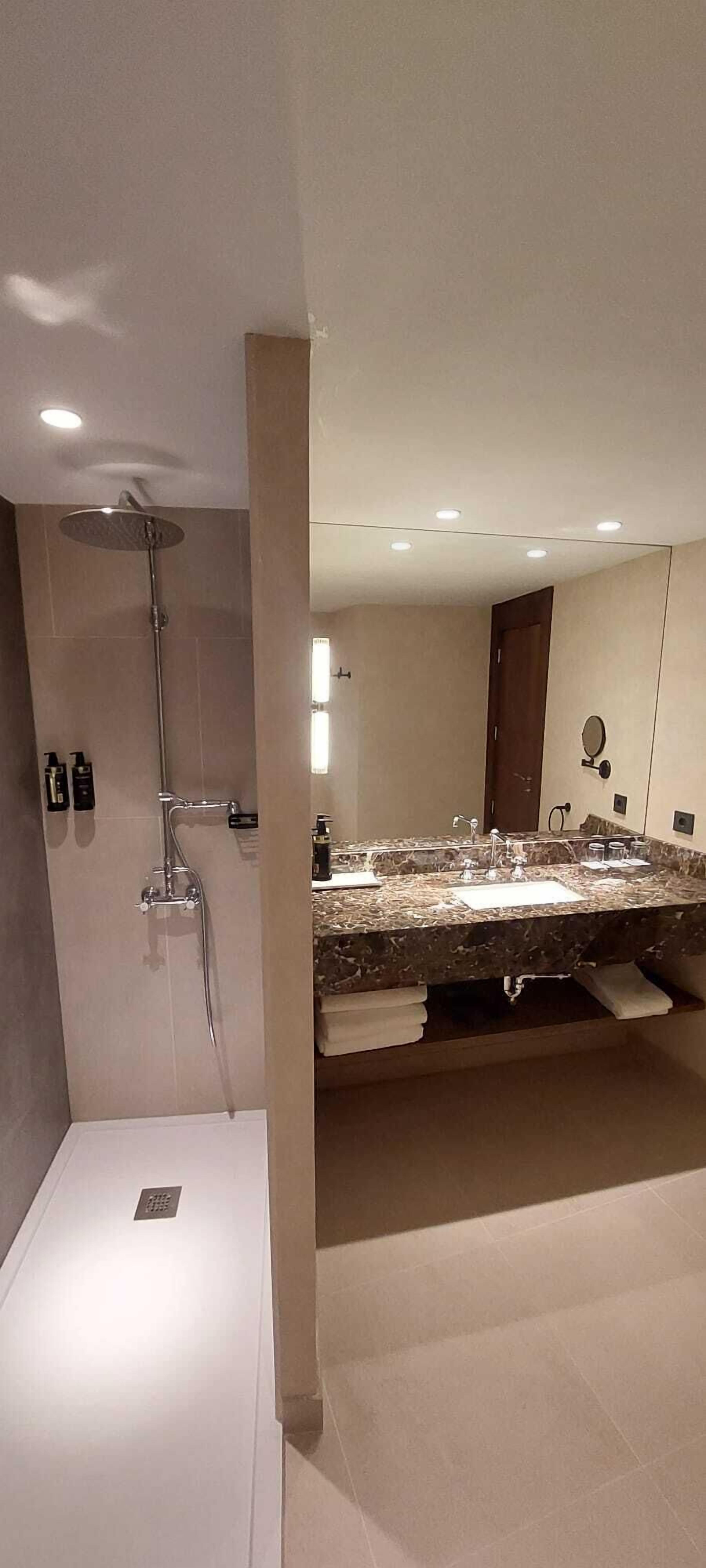 Foto - Palacio Valderrabanos