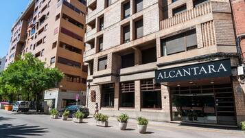 บริเวณภายนอก