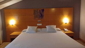 In-room safe, free WiFi