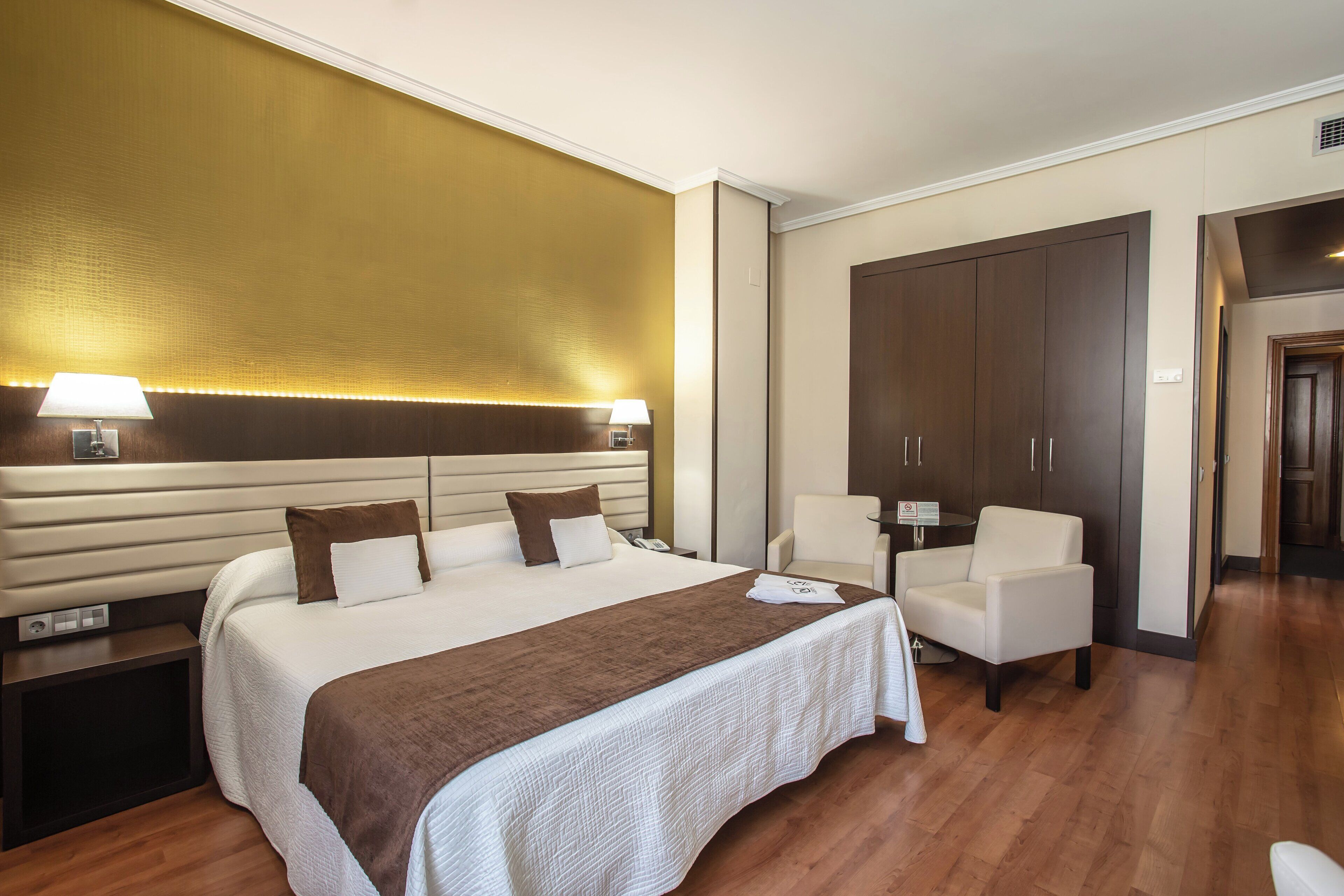 Egyptian cotton sheets, premium bedding, down comforters