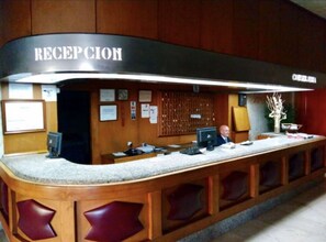 Reception - Hotel Turia Badajoz (Badajoz)