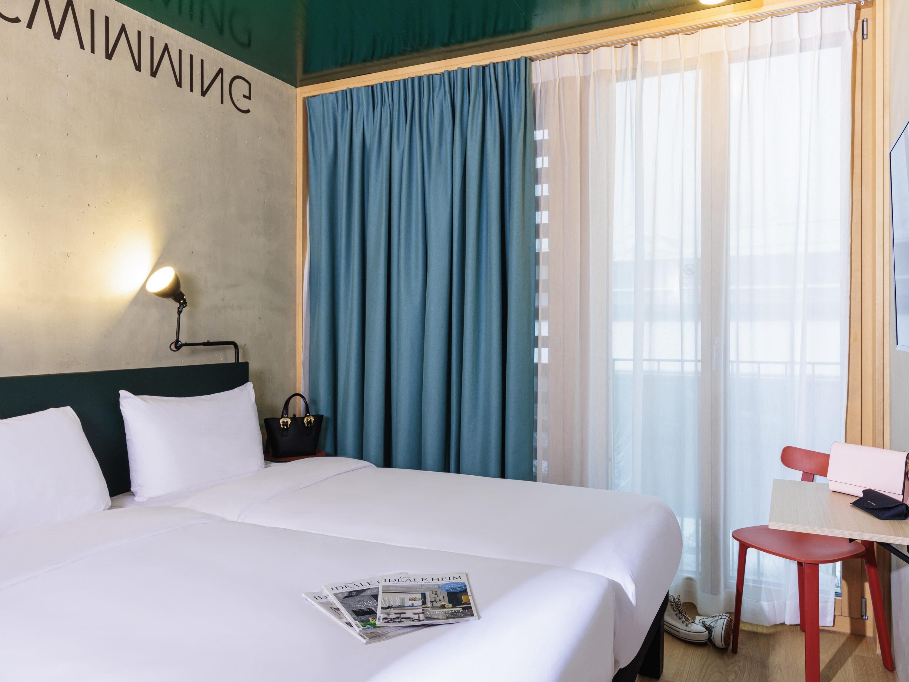 Superior Room, 2 Single Beds | Premium bedding, in-room safe, blackout curtains, soundproofing