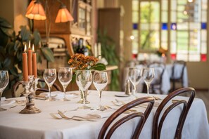 Breakfast and dinner served - Hotel Falken (Lauterbrunnen)