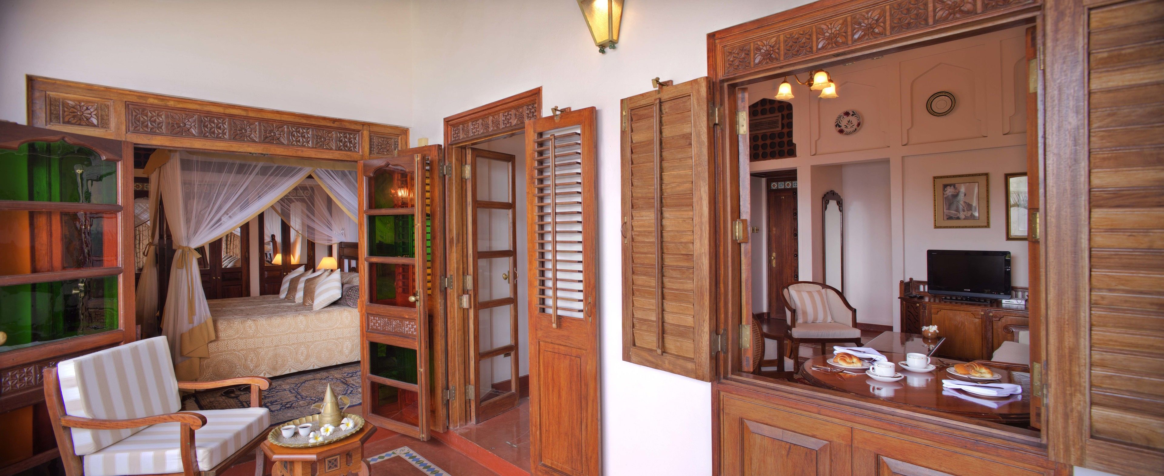 executive suite | 1 bedroom, premium bedding, minibar, in-room safe