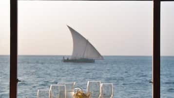 2 ristoranti, aperti a colazione, a pranzo e a cena, frutti di mare
