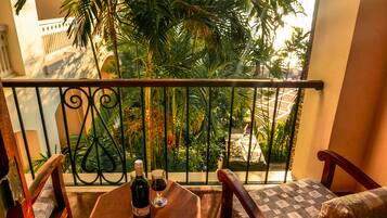 Premium bedding, minibar, in-room safe, individually furnished