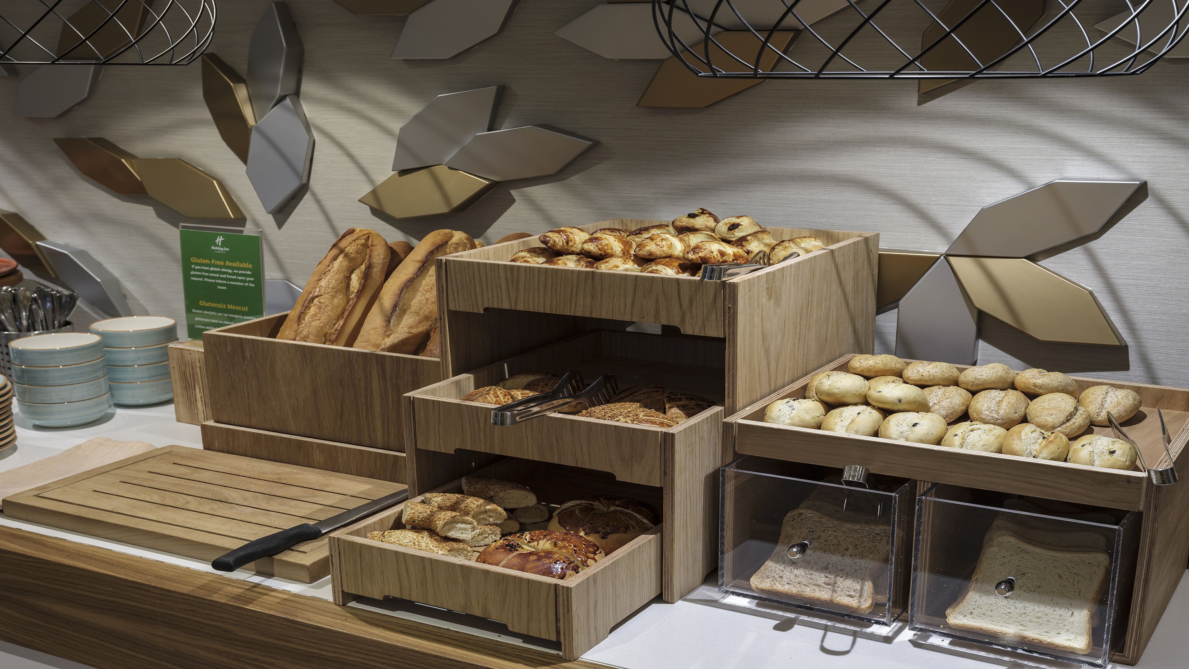 daily buffet breakfast (eur 19 per person)