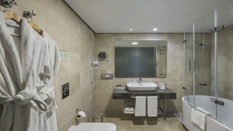 Holiday Inn Istanbul Old City, an IHG Hotel - Image 25