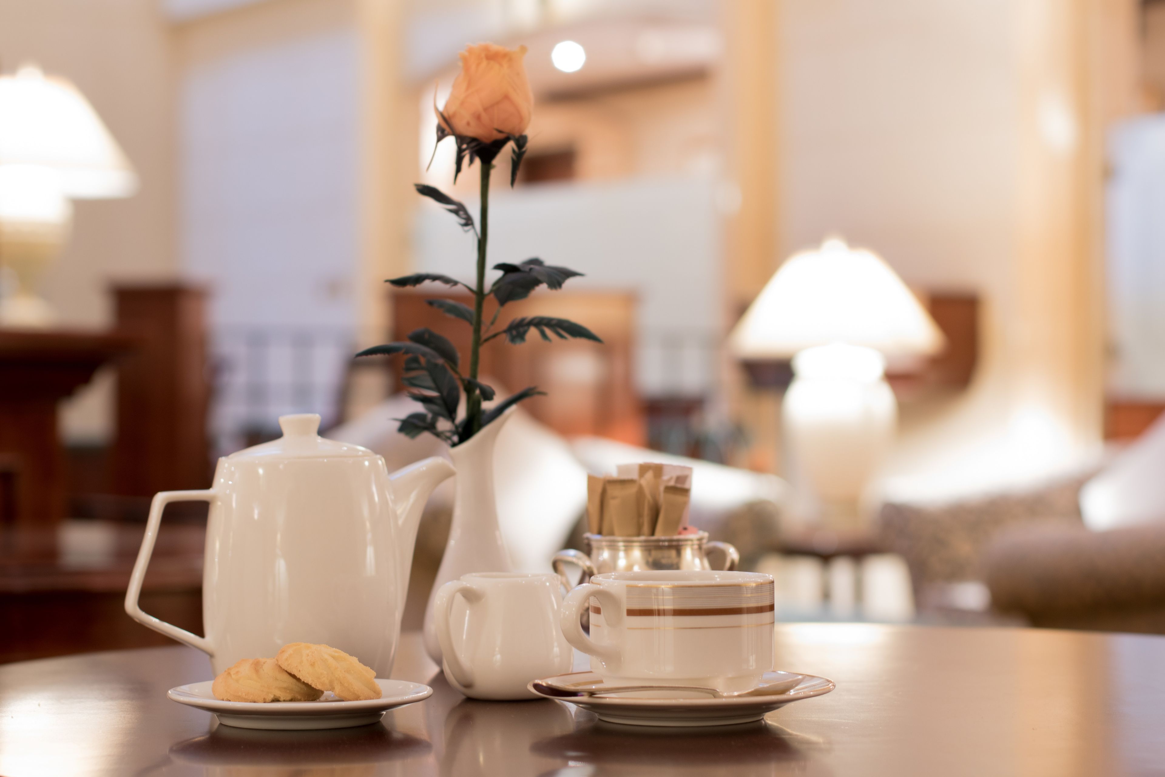 3 restaurants, breakfast, lunch, dinner served; middle eastern cuisine