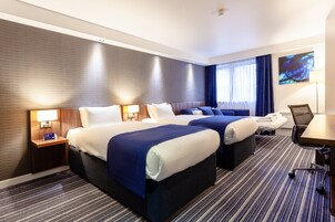 Standard Room, Multiple Beds (with Free Hot Breakfast) | Desk, laptop workspace, blackout drapes, iron/ironing board