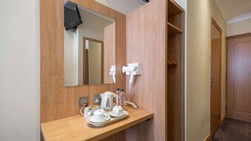 Room, 1 Double Bed, Non Smoking (Small Room)