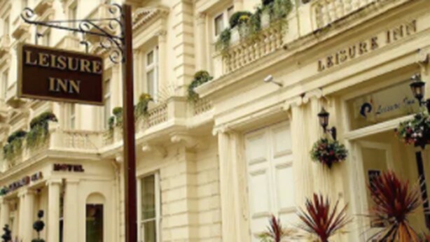 Property entrance - Leisure Inn Hotel (London)