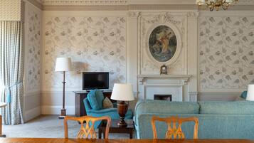 Townhouse Suite