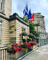 Konaklama yerinin ön cephesi