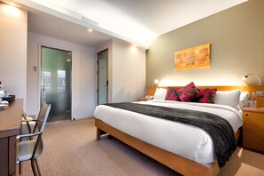 Deluxe Double Room | Premium bedding, in-room safe, iron/ironing board, free WiFi