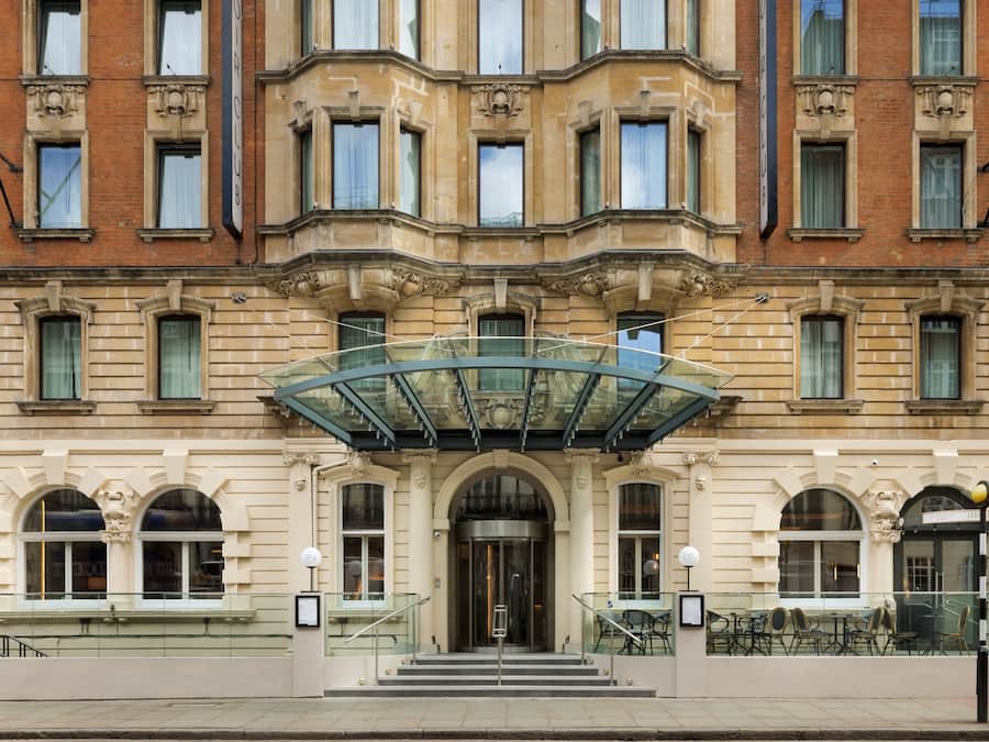 Fachada de la propiedad