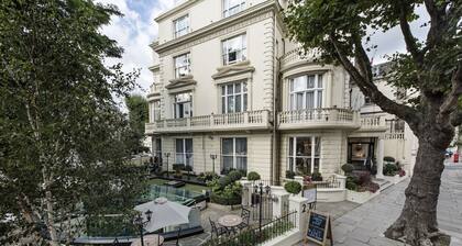 Colonnade Hotel London