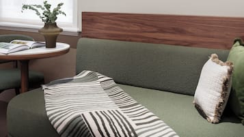 Minibar, coffres-forts dans les chambres, chambres insonorisées