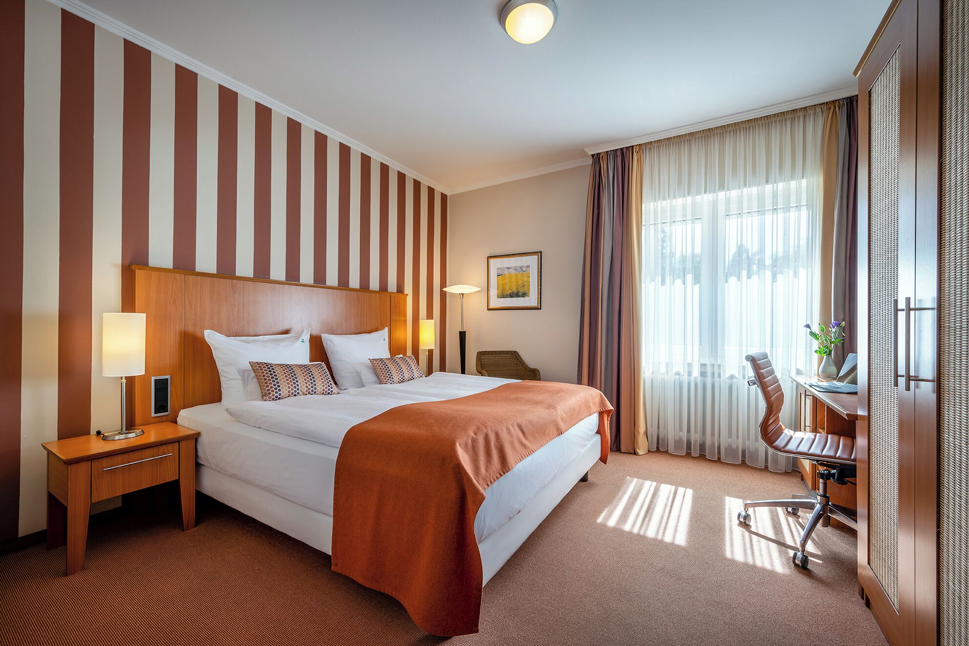 Habitació doble clàssica | 1 dormitori, minibar, caixa forta a l'habitació i escriptori 