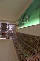 Salas de tratamiento para parejas, un sauna