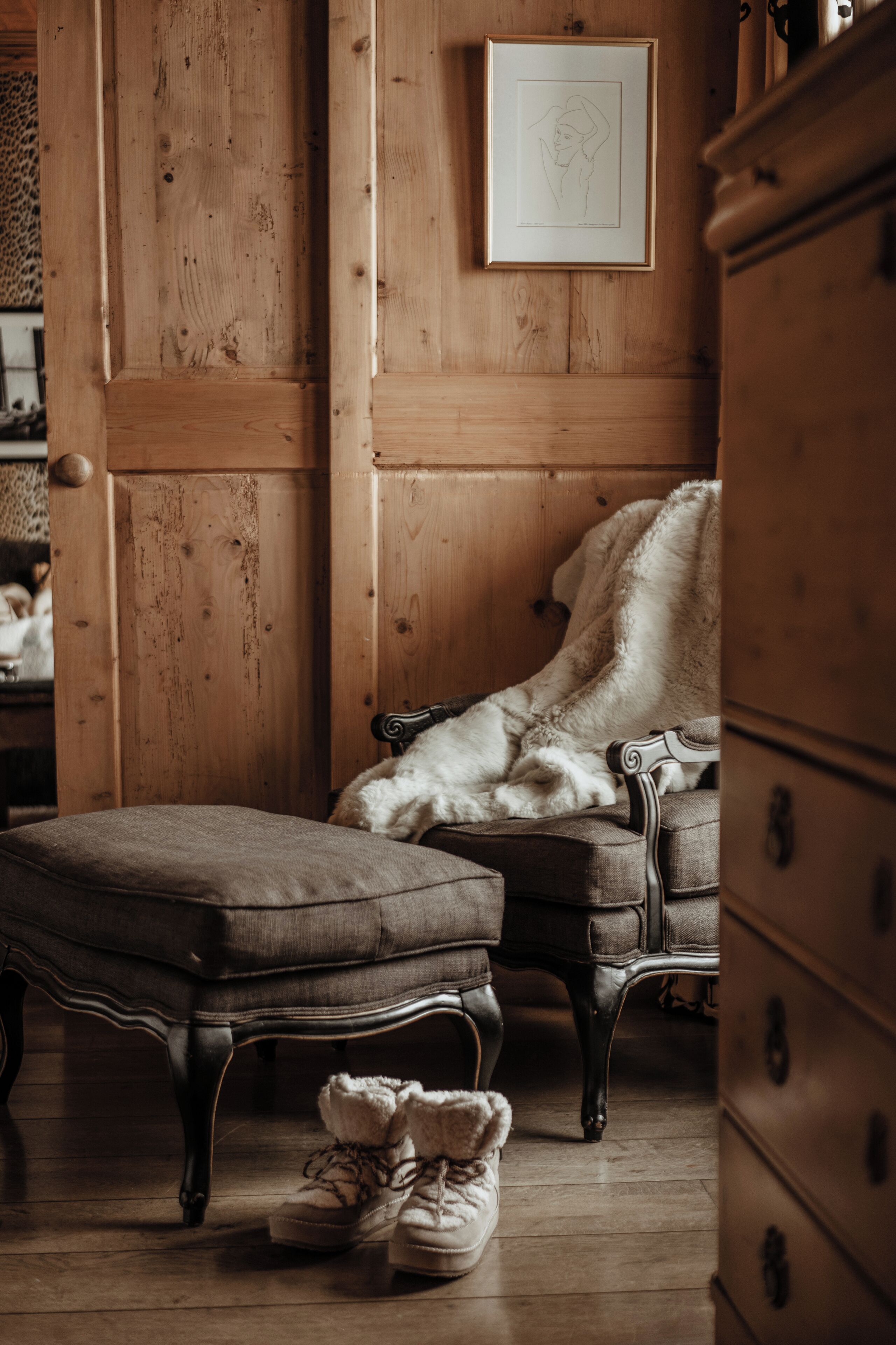 premium bedding, pillow-top beds, minibar, in-room safe