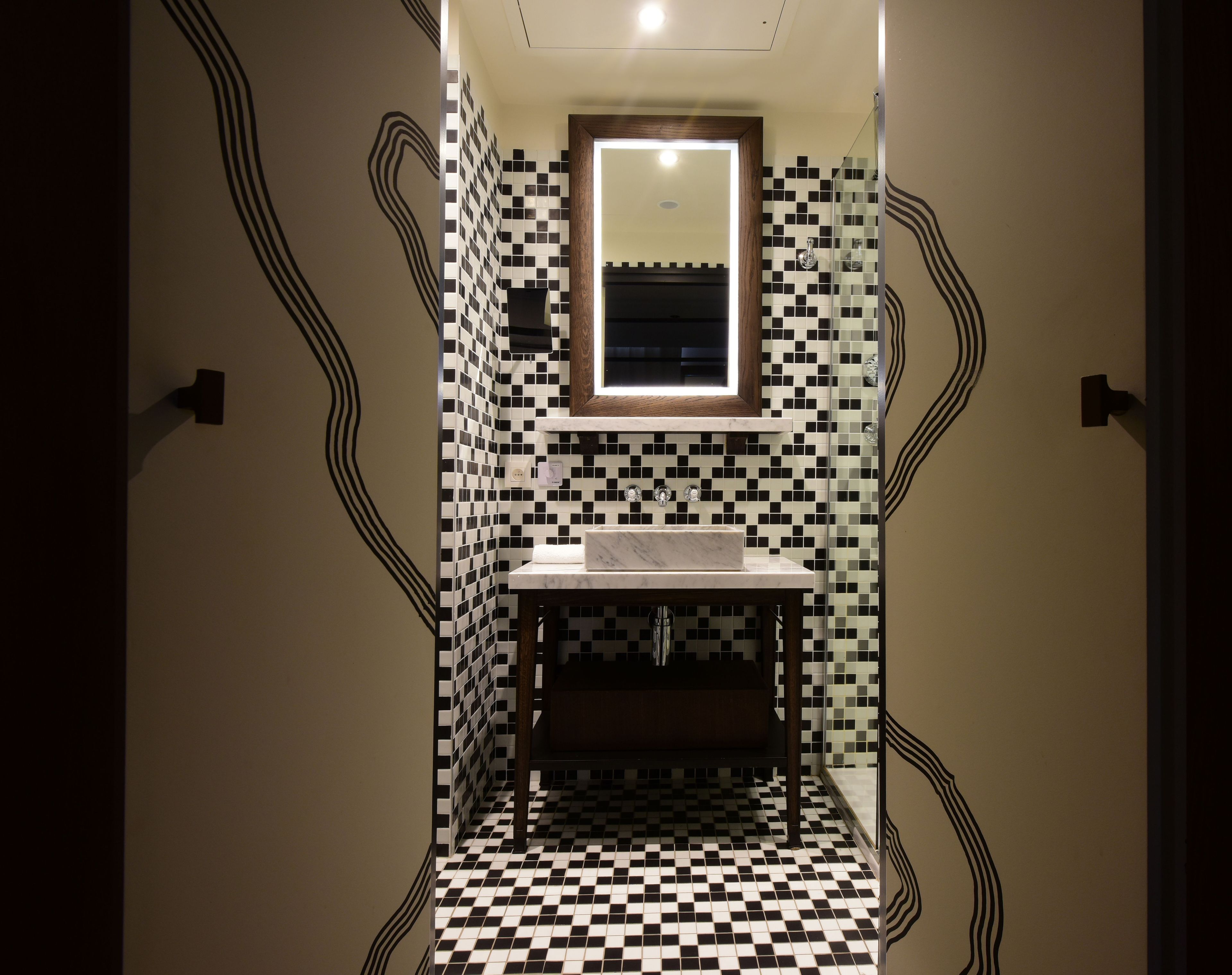 1 bedroom, egyptian cotton sheets, premium bedding, pillow-top beds