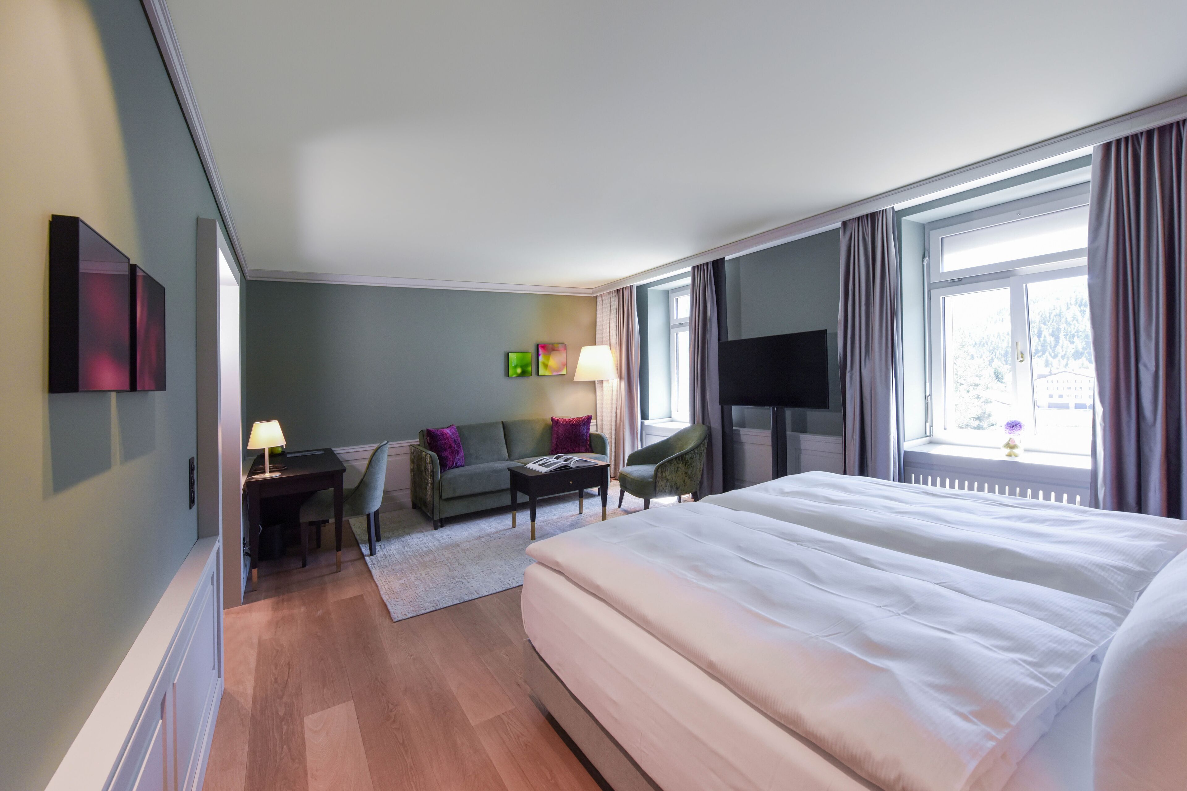 deluxe double room cresta | 1 bedroom, hypo-allergenic bedding, down duvets, free minibar