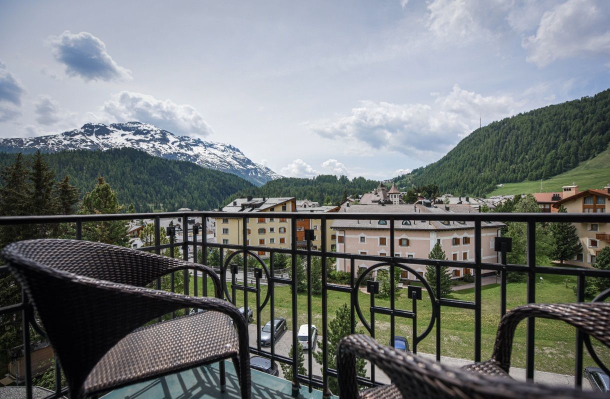 Corner Room Cresta with Balcony | View from room