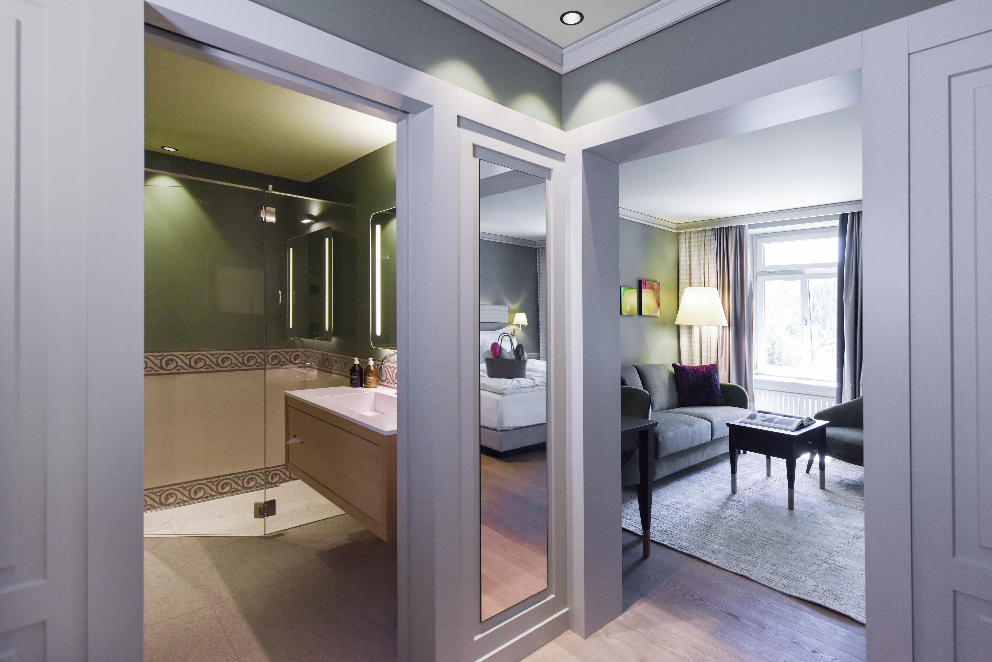 deluxe double room cresta | 1 bedroom, hypo-allergenic bedding, down duvets, free minibar