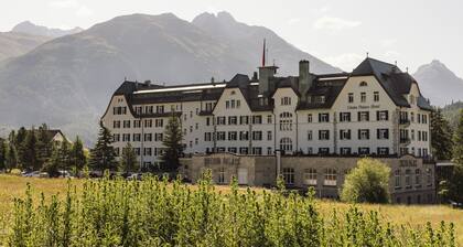 Cresta Palace