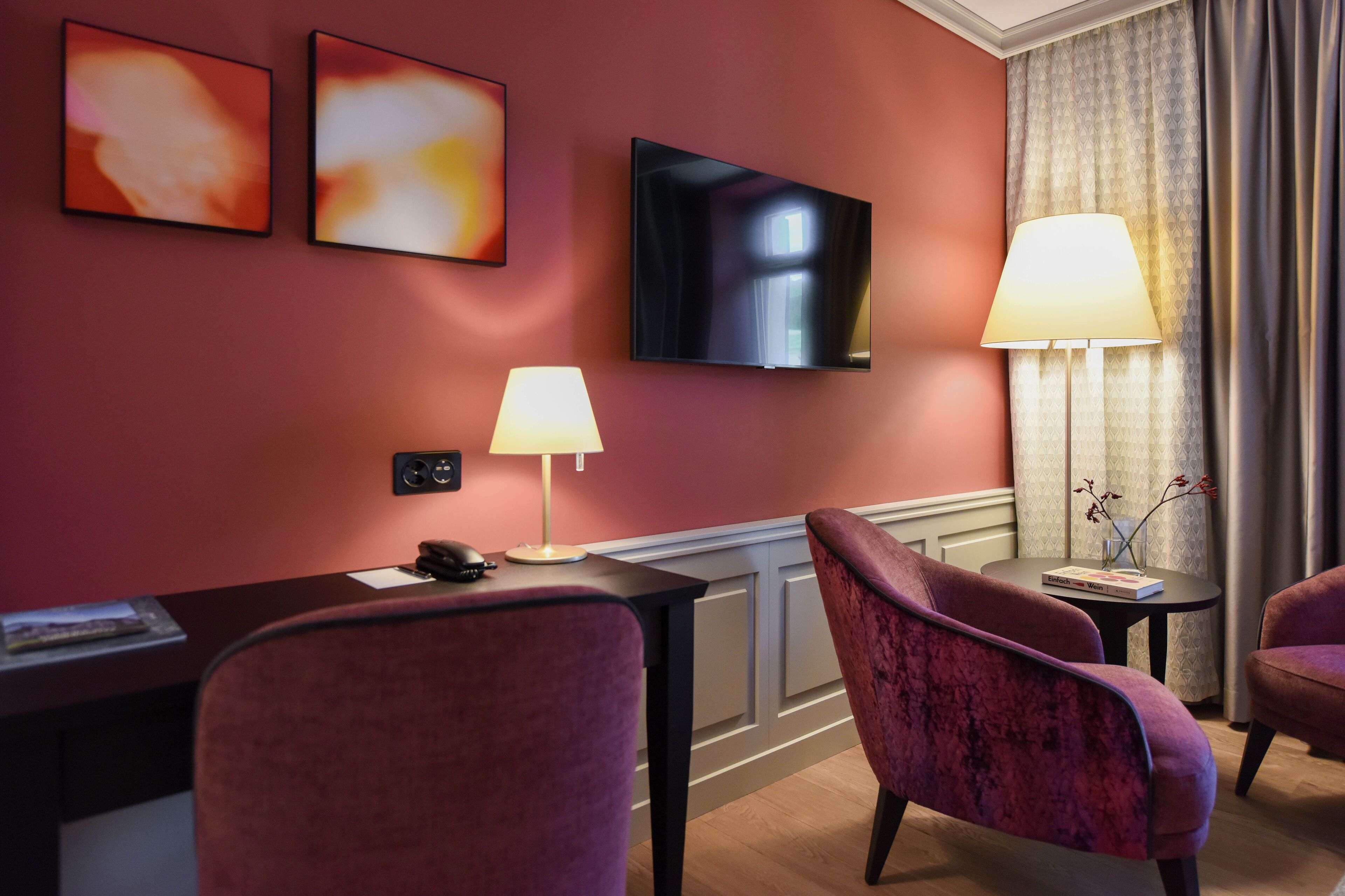 double room cresta | living area | tv