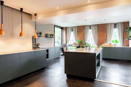 Daily buffet breakfast (NOK 200 per person). Scandic Stavanger Park