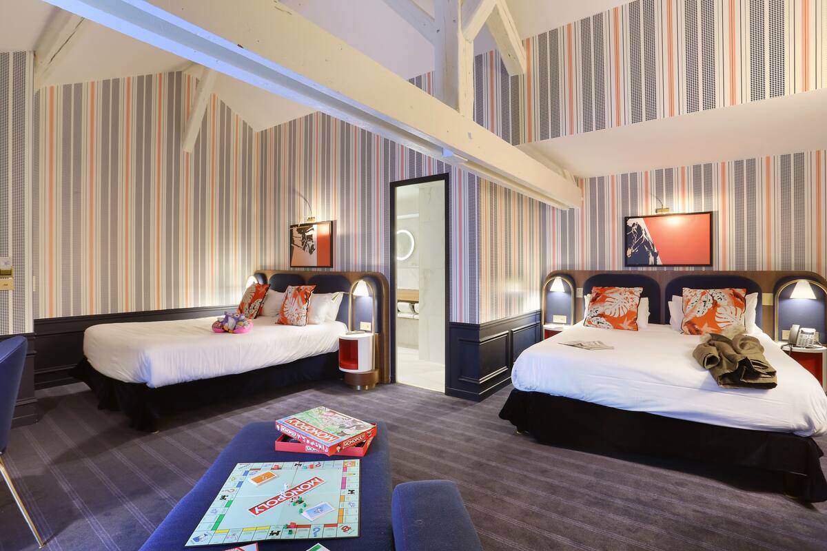 In-room safe, desk, free WiFi, individually decorated