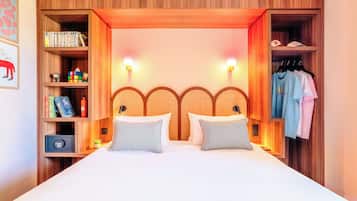 In-room safe, desk, laptop workspace, blackout curtains
