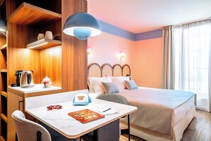 1 chambre, coffre-fort, bureau