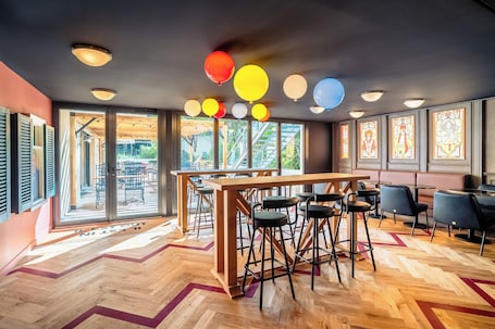 2 bares, bar en la azotea