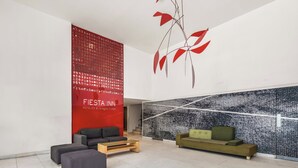 Lobby lounge - Fiesta Inn Express Naucalpan (Naucalpan)